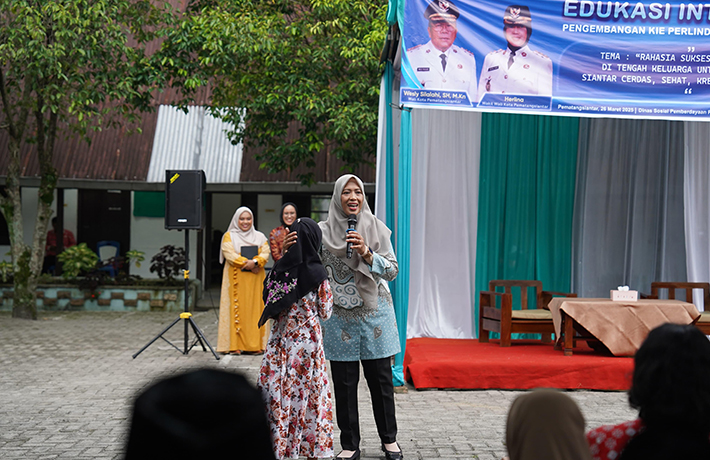 Herlina Dorong Pemenuhan Hak Anak dalam KIE Pengembangan Perlindungan Anak