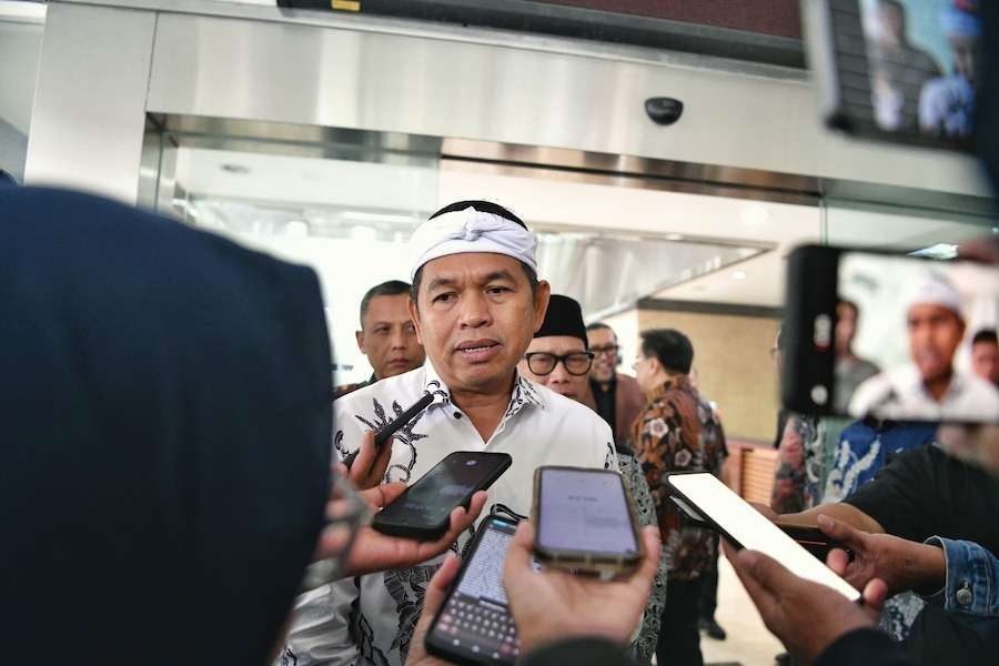 Pemprov Jabar Anggarkan Rp2,4 T untuk Perbaikan Jalan dan Jembatan