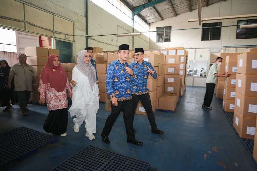 Produk Kota Bandung Tembus Pasar Jepang Lewat Ekspor Sandal Sleeper Berkualitas