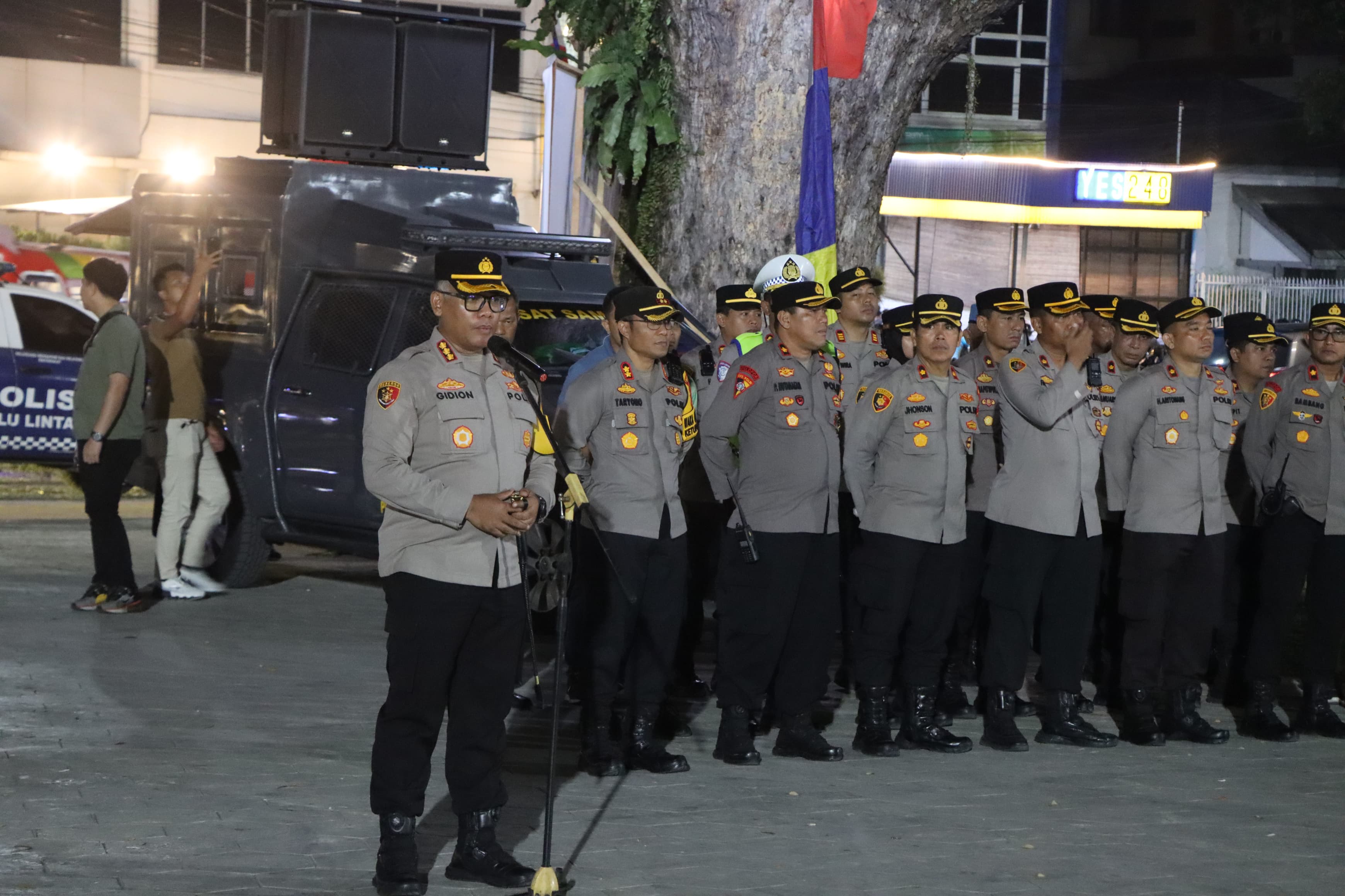 Polrestabes Medan Gelar KRYD dan Patroli Malam dalam Rangka Operasi Ketupat Toba 2025