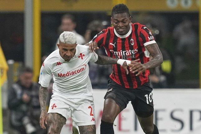 AC Milan Selamat dari Kekalahan, Tahan Imbang Fiorentina 2-2