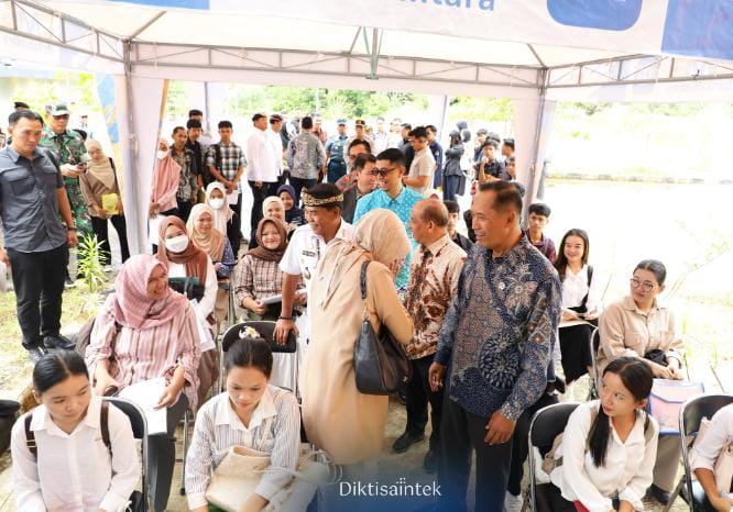 Wamen Fauzan: UTBK SNBP 2025 Menjadi Ajang Pembentukan Karakter, Bukan Sekadar Kompetisi Akademik