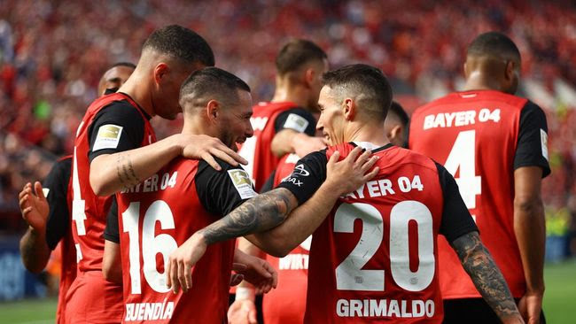 Leverkusen Tunda Pesta Juara Bayern Usai Tumbangkan Augsburg 2-0
