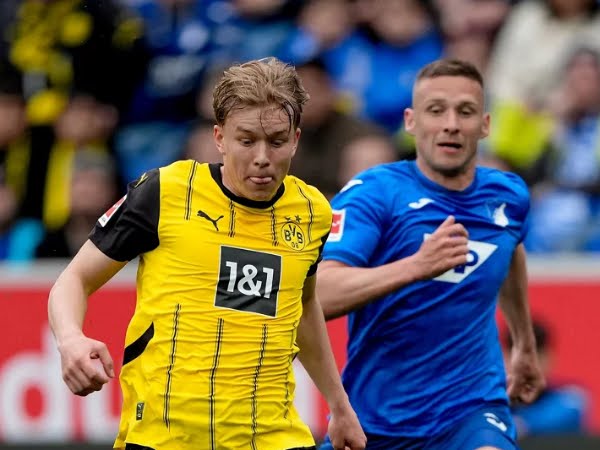Dortmund Menang Dramatis 3-2 atas Hoffenheim di Bundesliga
