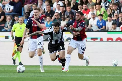 Bologna Gagal Tembus Empat Besar, Lazio dan Parma Berbagi Poin, Cagliari Menang Penting