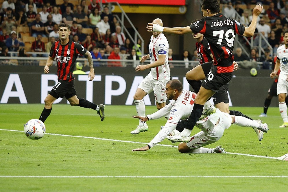 AC Milan Tutup Musim dengan Kemenangan 2-0 atas Monza di San Siro