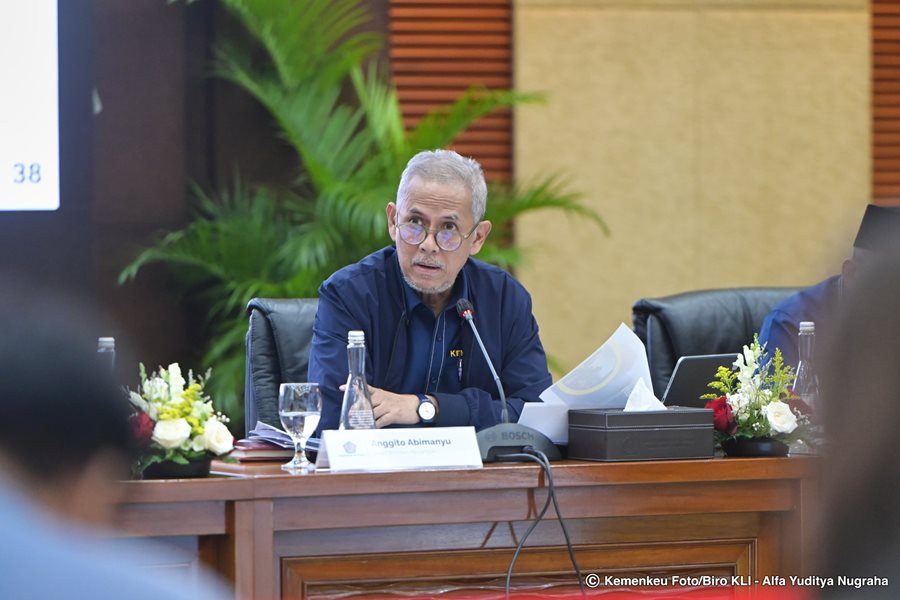 Wamenkeu Anggito Ungkap Pertumbuhan Positif Penerimaan Pajak Bruto Maret 2025