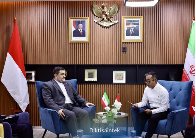 Kemdiktisaintek Tingkatkan Hubungan Bilateral dengan Iran