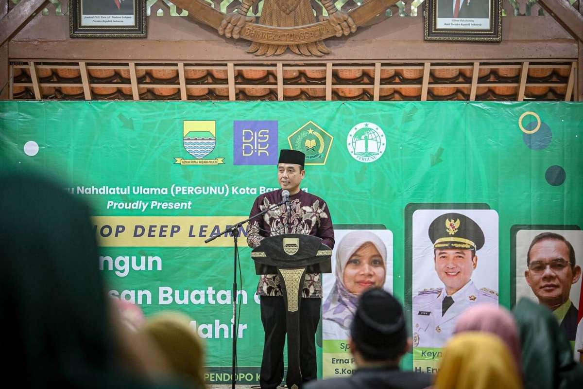 Pemko Bandung Dorong Peningkatan Kompetensi Guru dalam Penguasaan AI