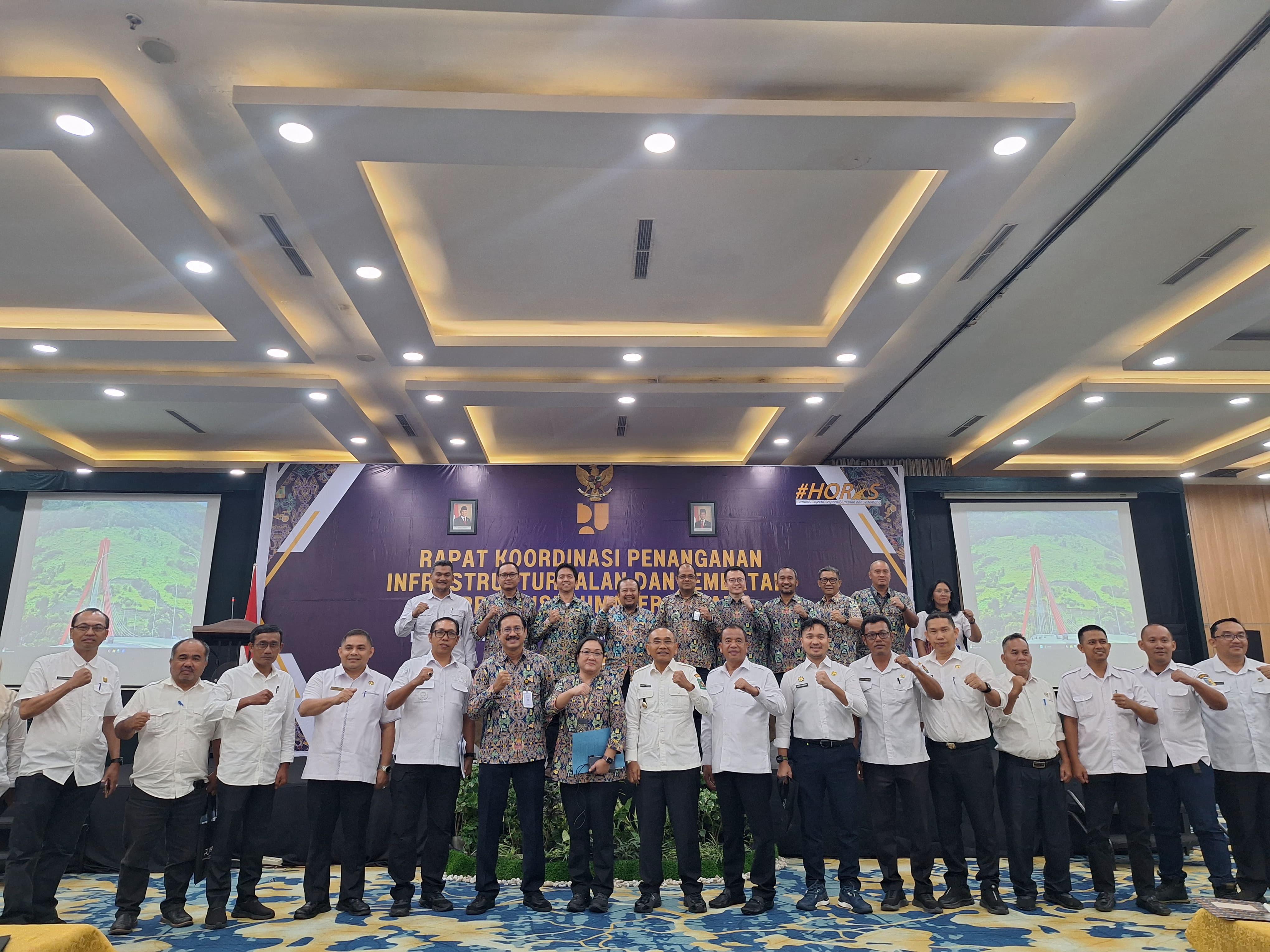 Bupati Taput Usulkan Jembatan Gantung Pengganti Rambing dalam Rakor Infrastruktur Jalan dan Jembatan se-Sumut