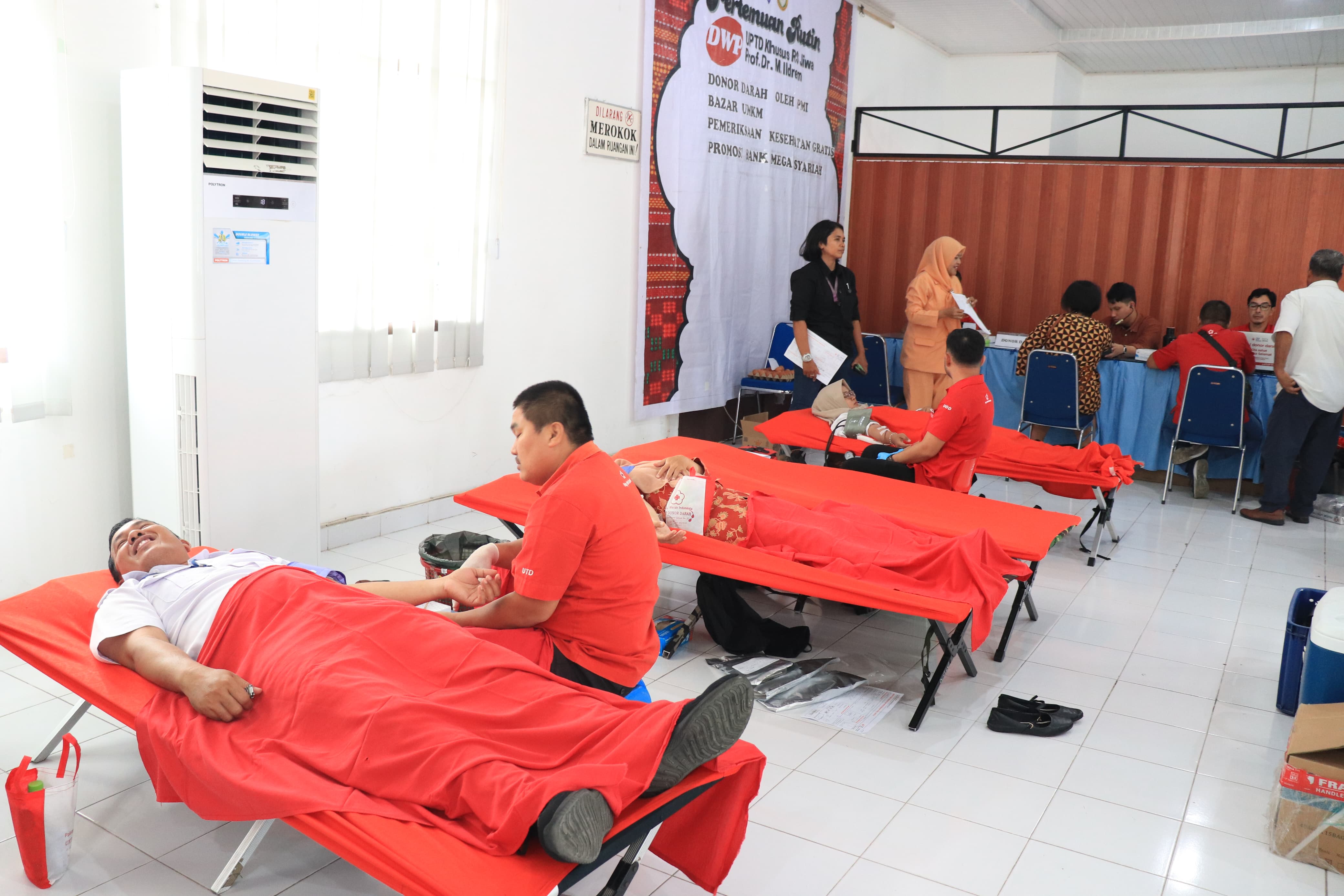 RSJ Ildrem Gelar Donor Darah dan Bazar UMKM
