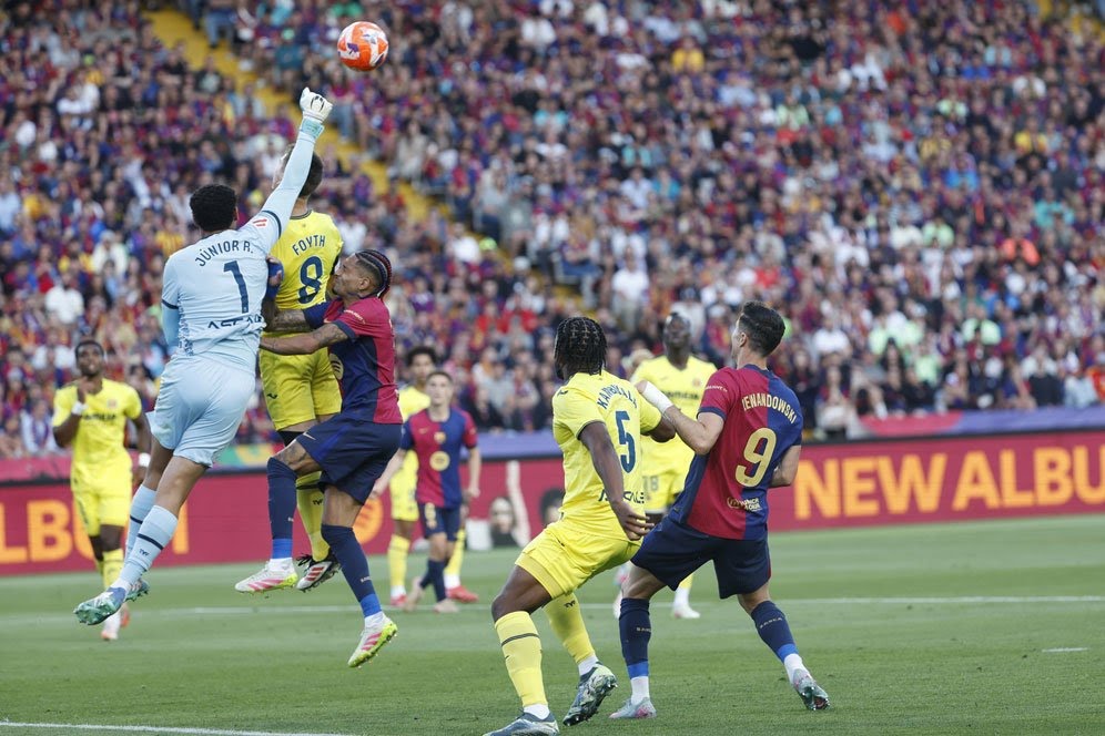 Barcelona Takluk 2-3 dari Villarreal Meski Turunkan Skuad Terbaik