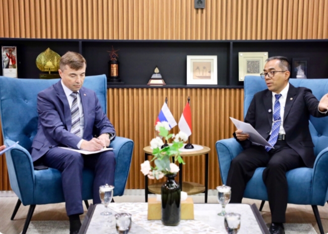 Kemdiktisaintek Bertemu Dubes Rusia, Bahas Sinergi Pendidikan Tinggi