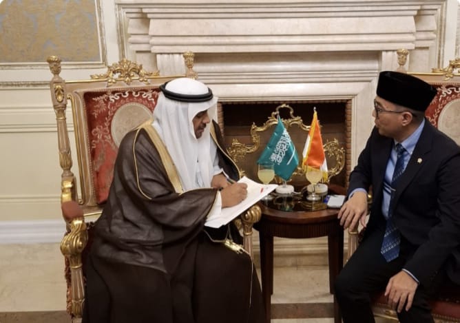 Kolaborasi Riset Jadi Fokus Pertemuan Mendiktisaintek RI dan Wakil Tetap Arab Saudi di OIC-15