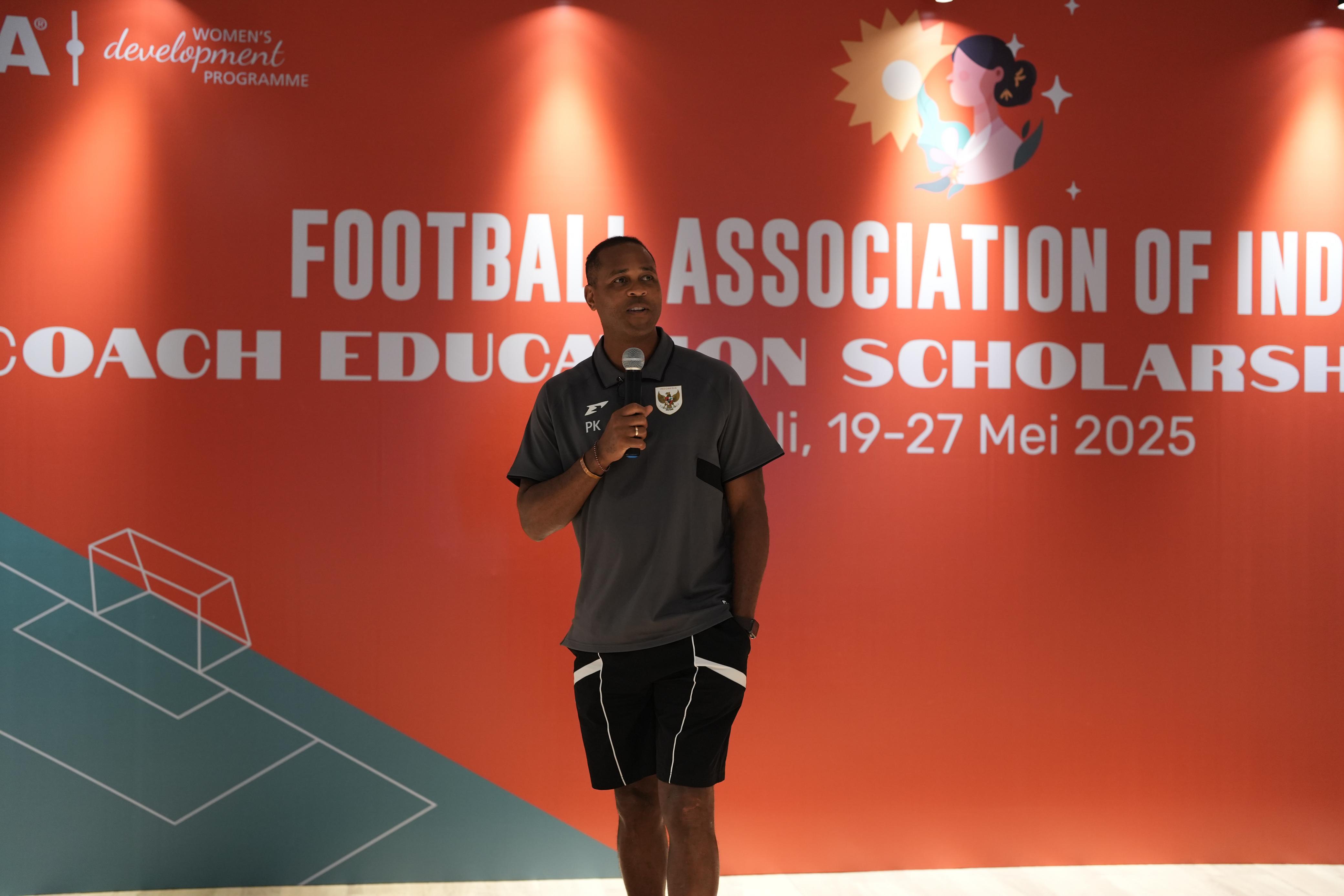 PSSI Sukseskan Program Pelatihan Pelatih Sepak Bola Wanita Lewat Wisuda Lisensi D FIFA