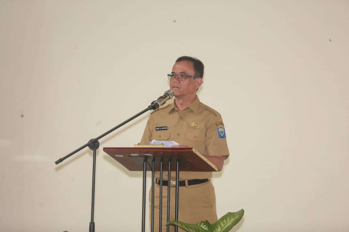 Dukung SPMB 2025 Transparan, Kepala Sekolah Negeri Kota Bandung Tandatangani Pakta Integritas