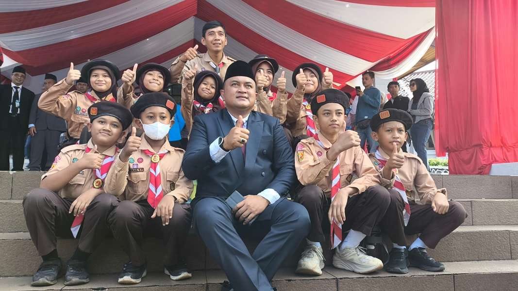 Bupati Bogor Umumkan Kebijakan Baru: Sekolah Lima Hari dan Jam Malam untuk Pelajar