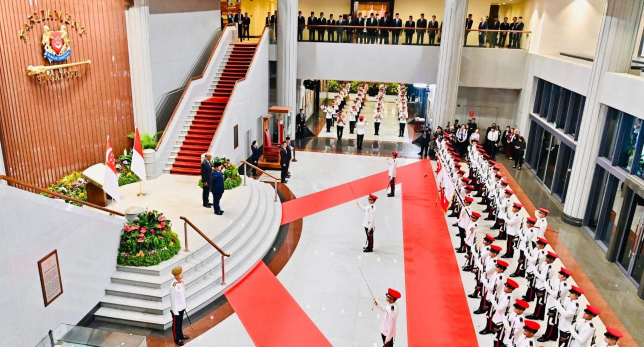 Presiden Prabowo Tiba di Parliament House Singapura, Disambut Upacara Kenegaraan