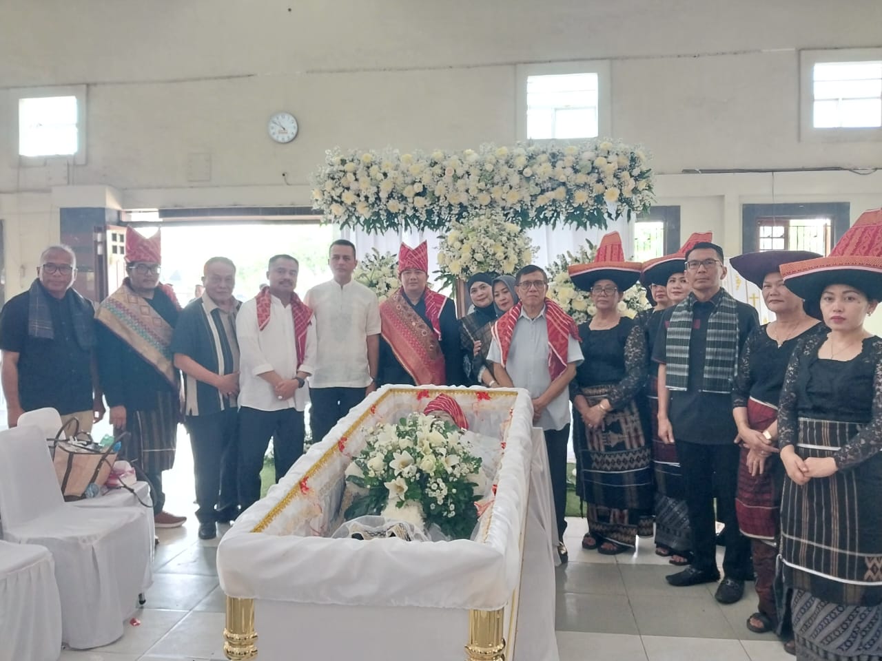 Ketum PWI Pusat dan Ketua PWI Sumut Melayat Eddy Bukit, Farianda: PWI Sumut Kehilangan Sosok Guru dan Sahabat