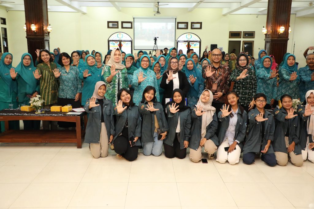 PKK Jateng Soroti Pentingnya Komunikasi Orang Tua-Anak untuk Cegah Gangguan Mental Remaja