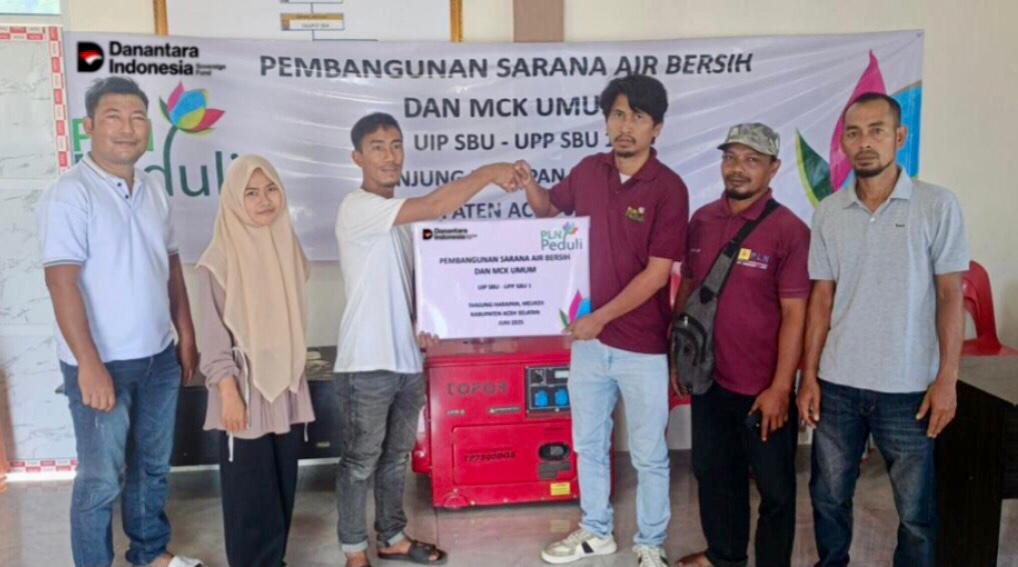 PLN UIP SBU Dukung Sanitasi dan Kelestarian Lingkungan Melalui Bantuan Sarana Air Bersih-Pembangunan MCK Umum di Aceh Selatan