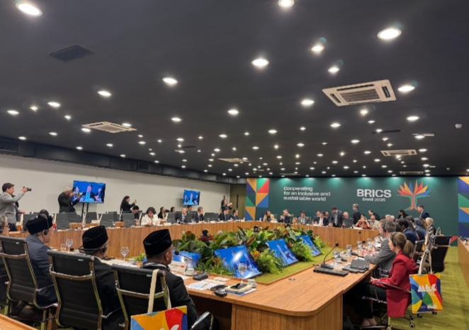 Mendiktisaintek Dorong Pemanfaatan Teknologi AI dalam Pendidikan di Forum BRICS ke-12