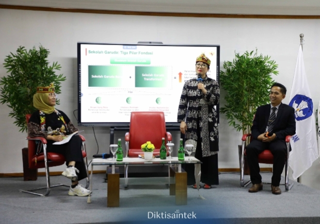 SMAN 10 Samarinda Dipercaya Jadi Sekolah Garuda Transformasi