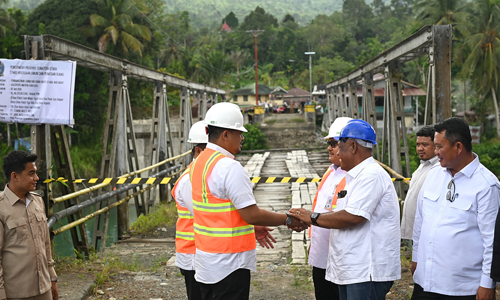 Jembatan Idano Noyo Dibangun Setara Jembatan Nasional, Bobby Nasution Pastikan Rampung Akhir Tahun