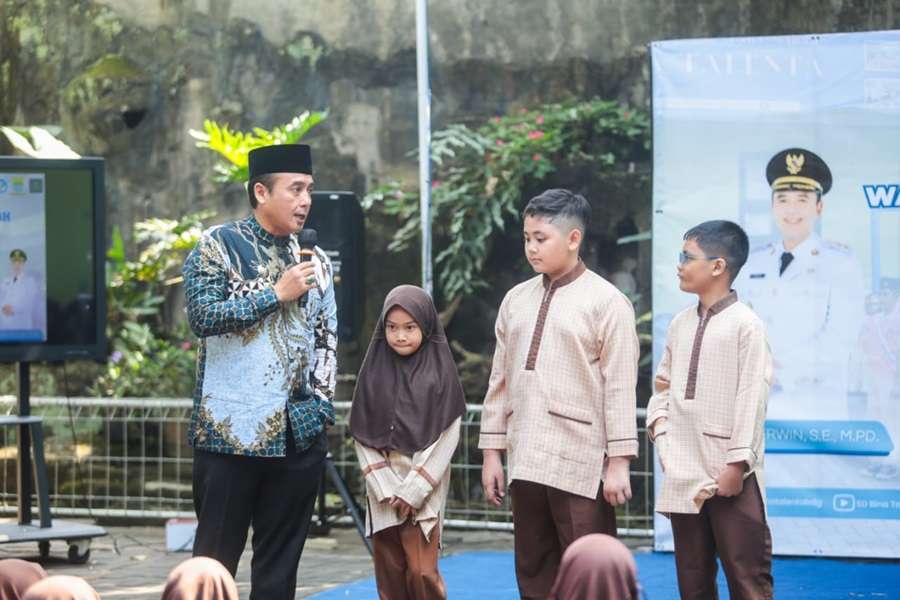 Pemkot Bandung Tegas: Tidak Ada Anak yang Boleh Putus Sekolah