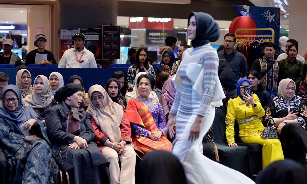 Sumut Fashion Week 2025 Dibuka, Wakil Ketua Dekranasda: Industri Fashion Punya Nilai Ekonomi Tinggi