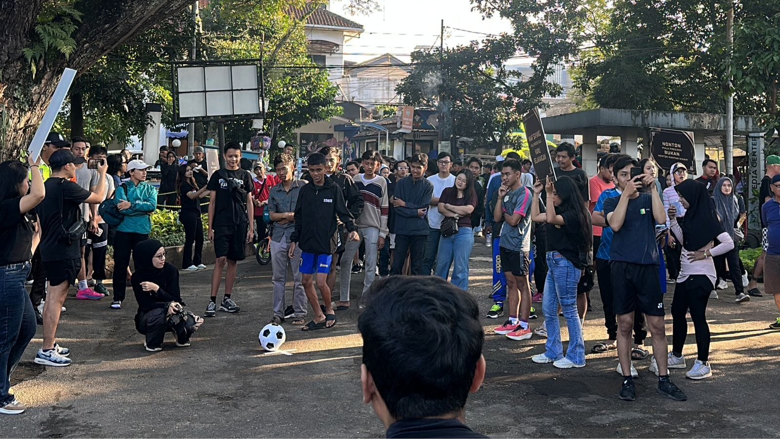 Jelang Piala Presiden 2025, Panitia Gencarkan Sosialisasi di Depok, Bekasi, dan Bandung