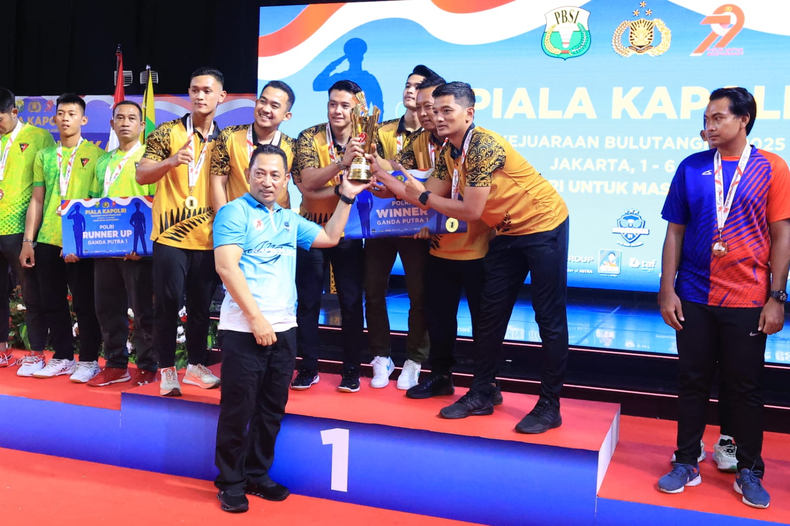Polda Jawa Barat Juara Kejuaraan Bulutangkis Piala Kapolri 2025, Korbrimob B Harus Puas di Posisi Kedua