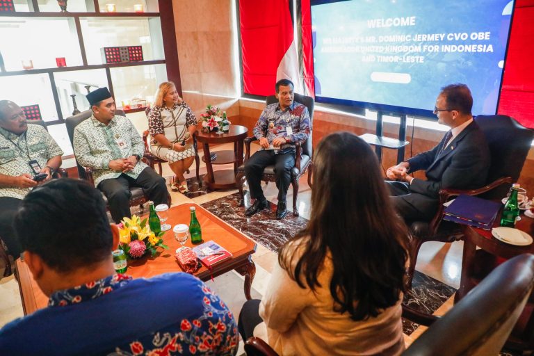 Dubes Inggris Bertemu Ahmad Luthfi, Bahas Investasi Pengolahan Sampah dan Keamanan Siber