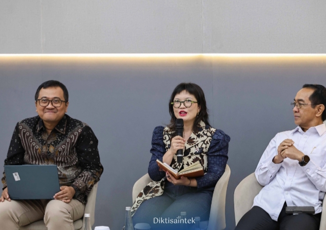 Wamendiktisaintek Stella Christie Dorong Universitas Hasanuddin Perkuat Sinergi Vokasi dan Industri