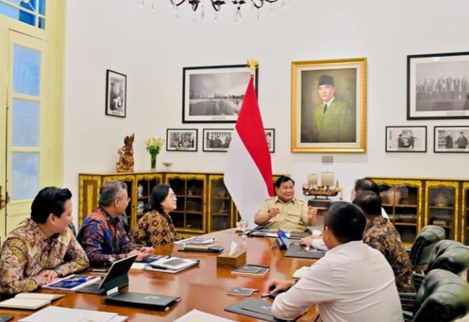 Menkeu Sampaikan Perkembangan APBN 2026 ke Presiden Prabowo