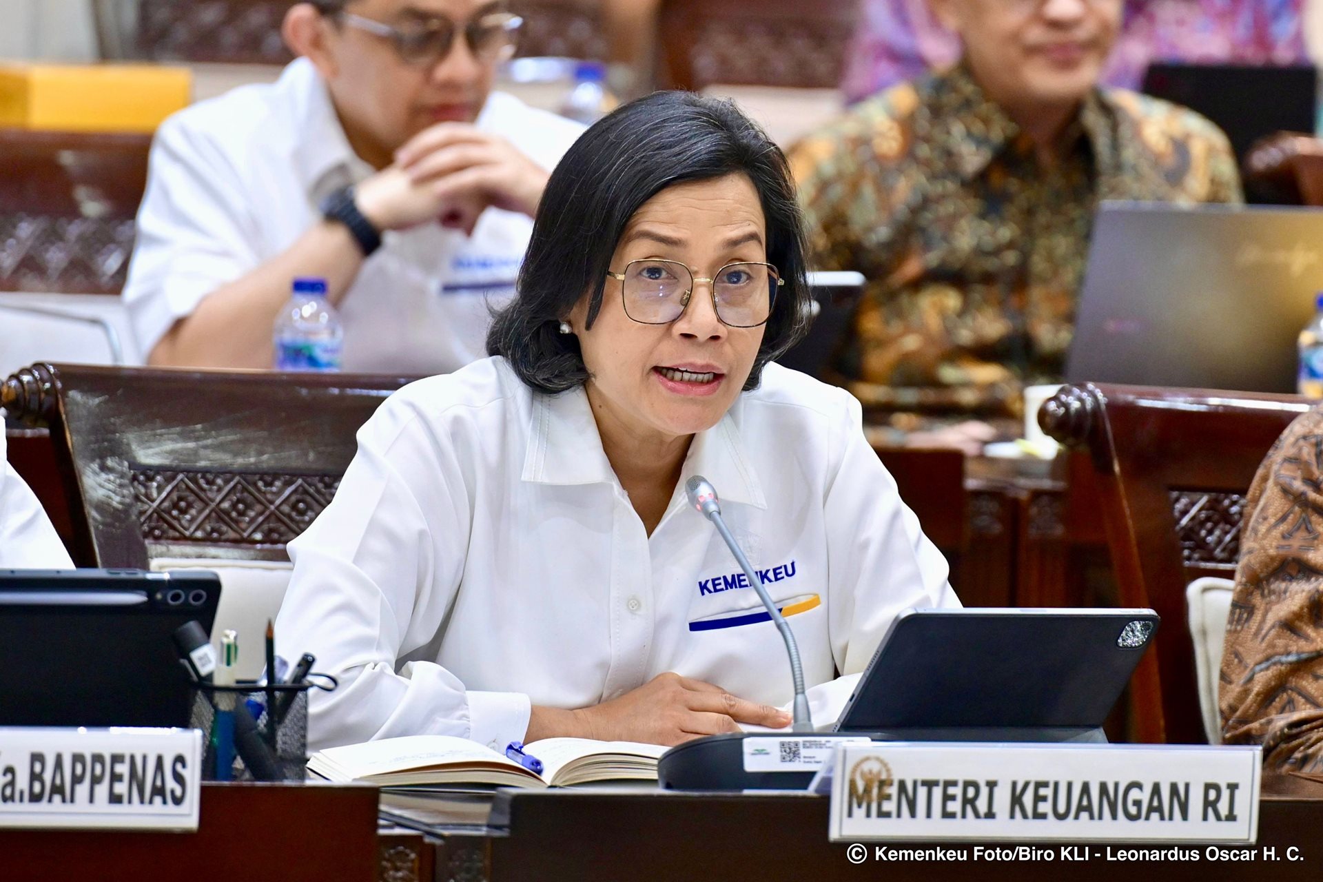 Raker Komisi XI, Menkeu Bahas dan Sepakati Asumsi Makro RAPBN 2026