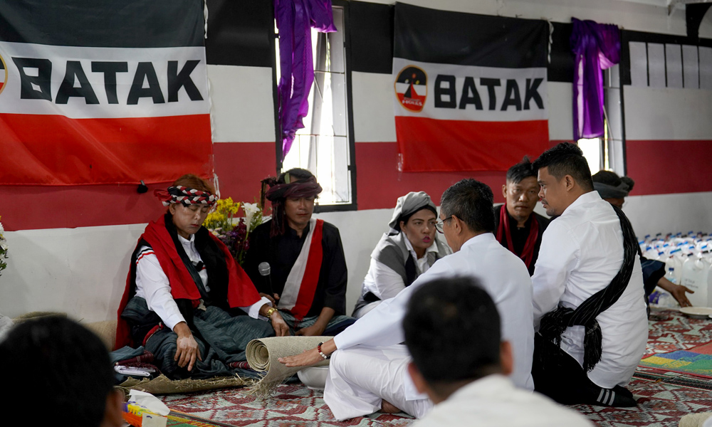 Festival Leluhur Batak Samosir Dikunjungi Gubernur Sumut Bobby Nasution