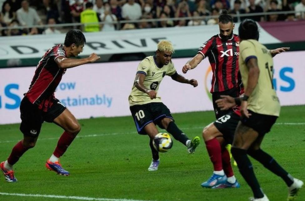 Barcelona Bungkam FC Seoul 7-3, Yamal dan Torres Bersinar di Laga Uji Coba