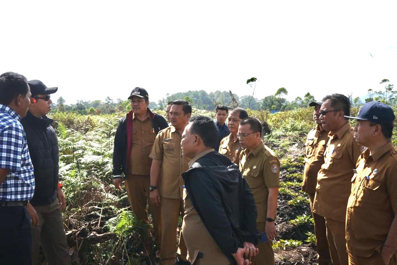 Bupati Taput Lakukan Peninjauan Lokasi Pembangunan RS dan Pangkalan TNI AU