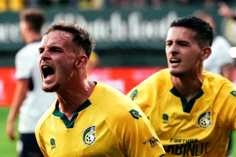 Pertemuan Dua Pemain Timnas Indonesia di Eredivisie Berakhir Imbang Dramatis 2-2