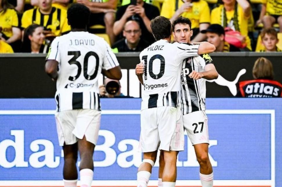 Juventus Tutup Pramusim dengan Kemenangan 2-1 atas Borussia Dortmund, Cambiaso Jadi Bintang