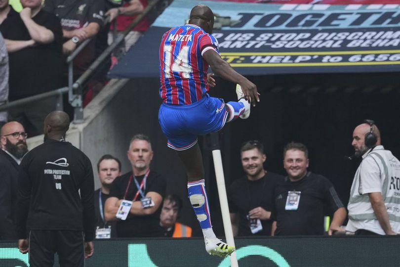 Crystal Palace Kalahkan Liverpool Lewat Adu Penalti, Angkat Trofi Community Shield 2025