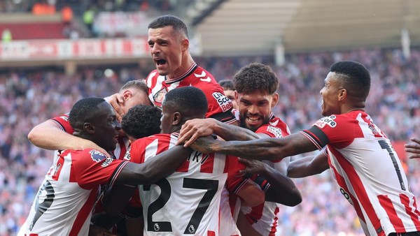 Kemenangan Telak Sunderland: Black Cats Hancurkan West Ham 3-0
