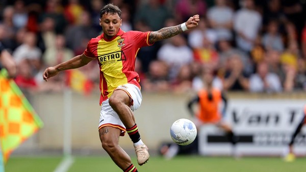 Go Ahead Eagles vs Ajax Berakhir Imbang 2-2, Dean James Jadi Starter