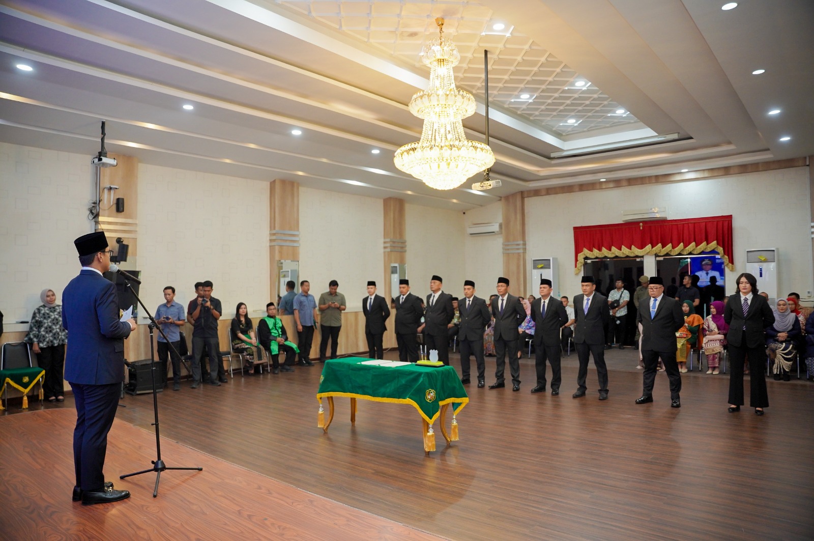 9 Pejabat Pimpinan Tinggi Pratama Resmi Dilantik Rico Waas