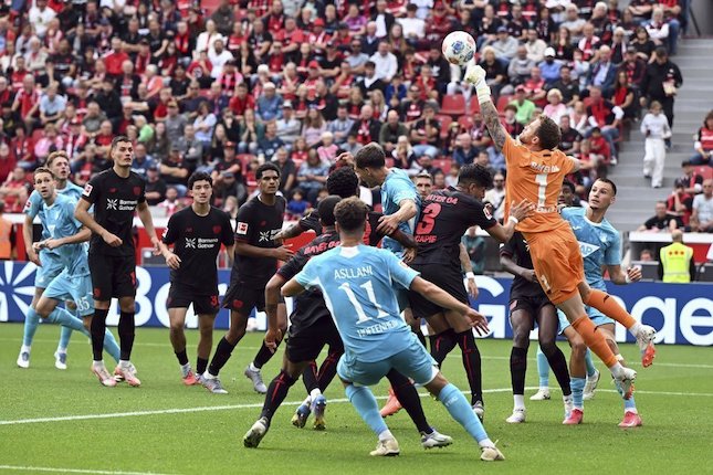 Debut Erik ten Hag di Leverkusen Berakhir dengan Kekalahan dari Hoffenheim