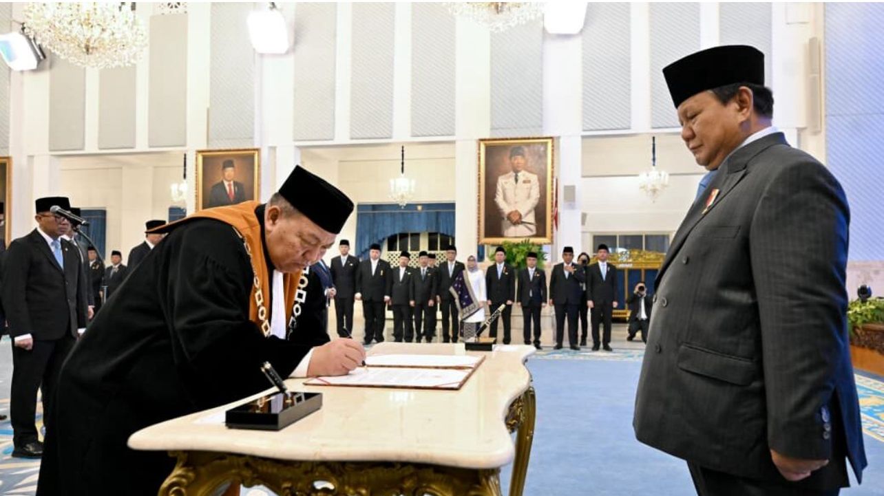 Pengucapan Sumpah Suharto sebagai Wakil Ketua MA Bidang Yudisial Dihadiri Presiden Prabowo