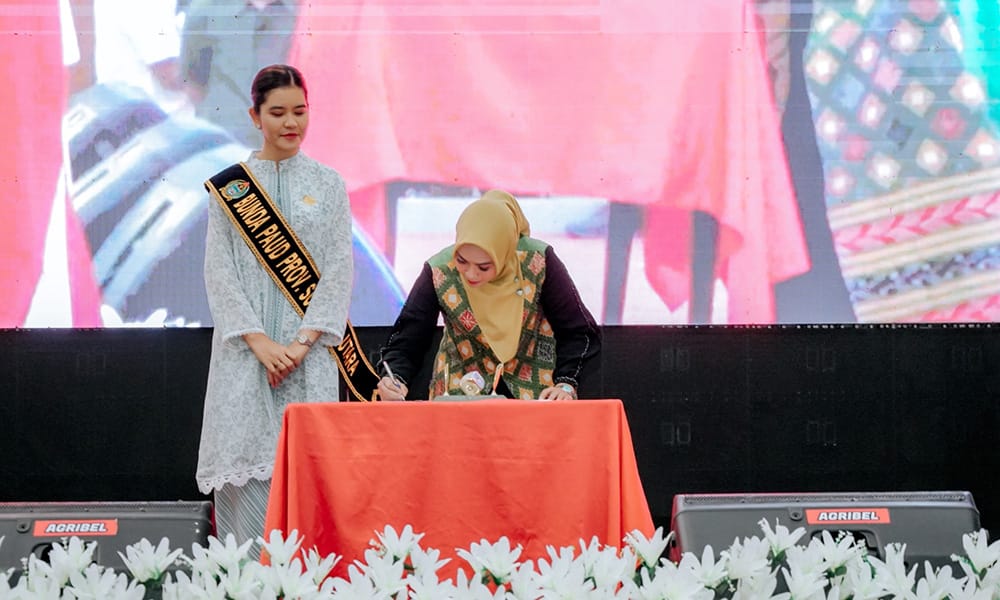 Kahiyang Ayu Lantik Bunda PAUD Labuhanbatu, Dorong Peningkatan Kualitas Pendidikan Anak