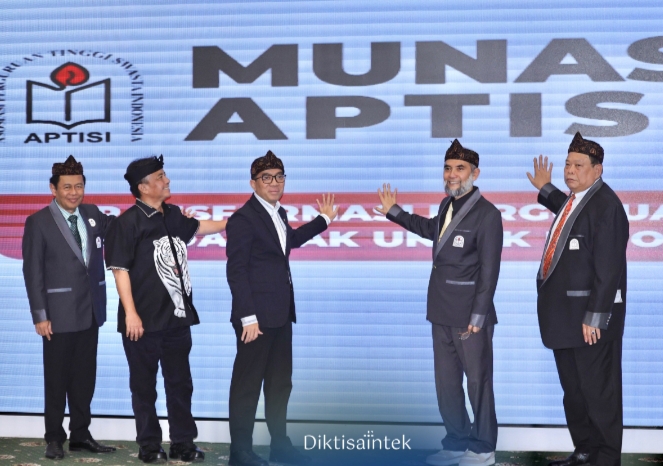 Perguruan Tinggi Swasta Berperan Strategis Wujudkan Visi Indonesia Emas 2045