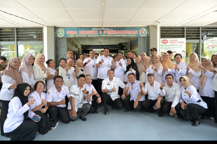 Cegah Penyakit Sejak Dini, Gubsu Bobby Nasution Luncurkan Program Cek Kesehatan Gratis untuk Siswa di Sumut